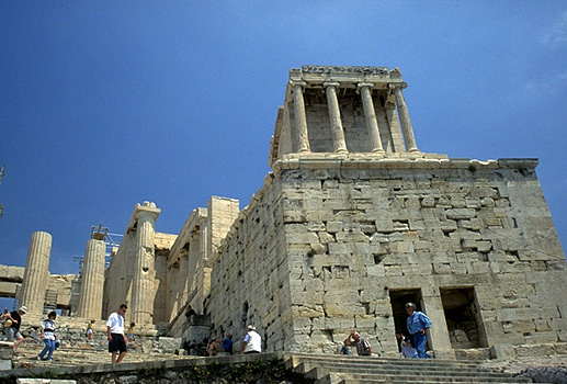 The Propylaia (south wing) and Nike Bastion. - Photo taken in 1997.