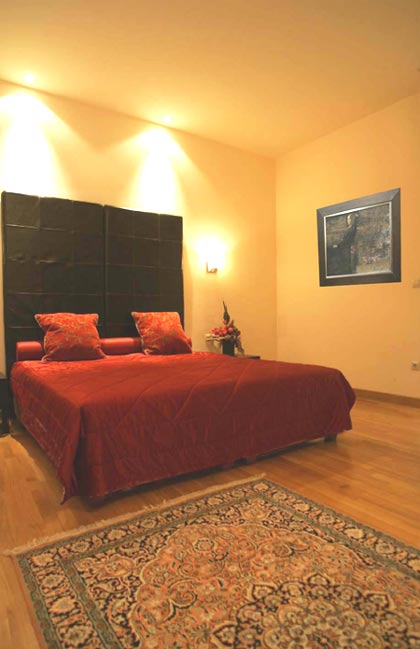 Picture of the room of Art hotel in center of Athens. CLICK TO ENLARGE