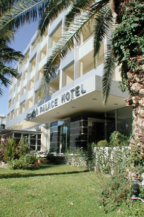 CONGO PALACE IN  75 Posidonos str., Glyfada