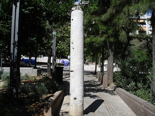 Ancient column - Few visitors, even locals, know the exact origin of its name. 
Kolonaki in greek means little column and is named after a small ancient column in the midle of the square. All the surrounding area is named after it.